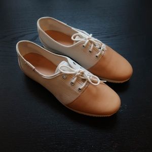 Nike / Limited Edition Canvas & Leather Sneakers